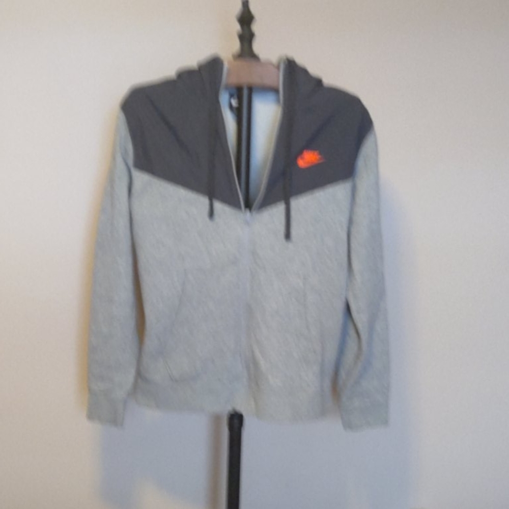 Men's Nike gray zip sweatshirt